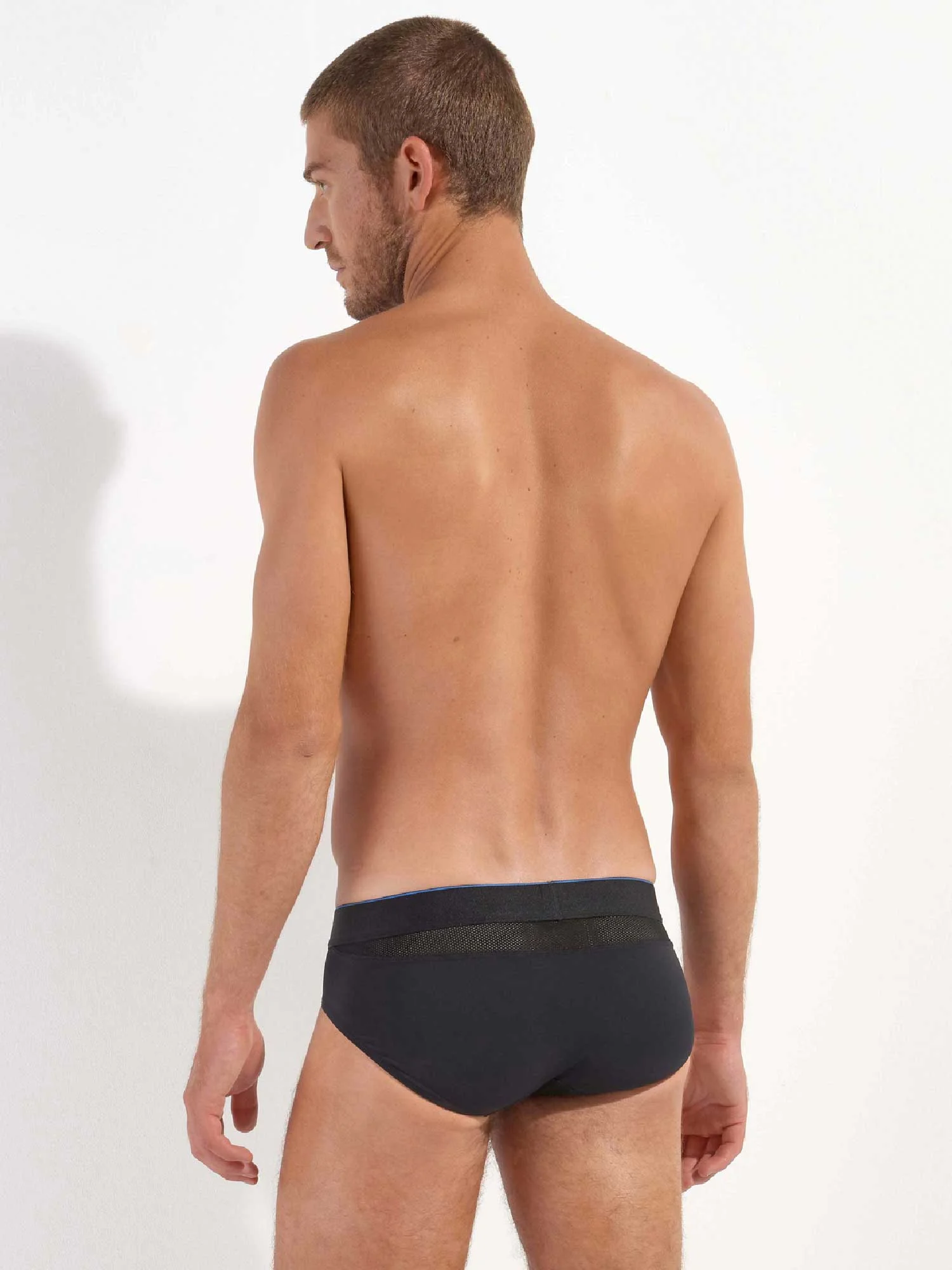 Mini Briefs - Sports Lab 6