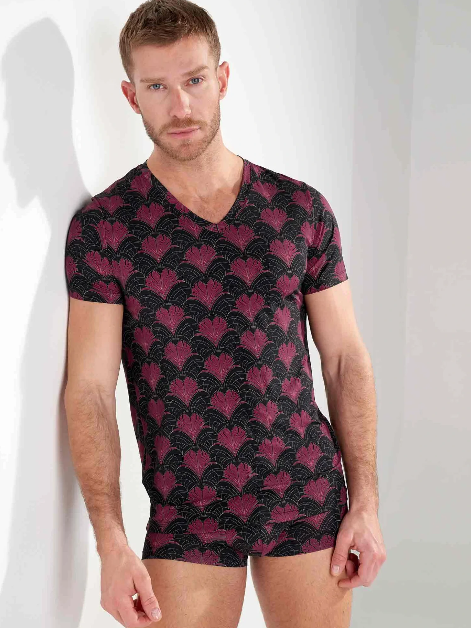 T-Shirt med V-udskæring - Carlyle 3