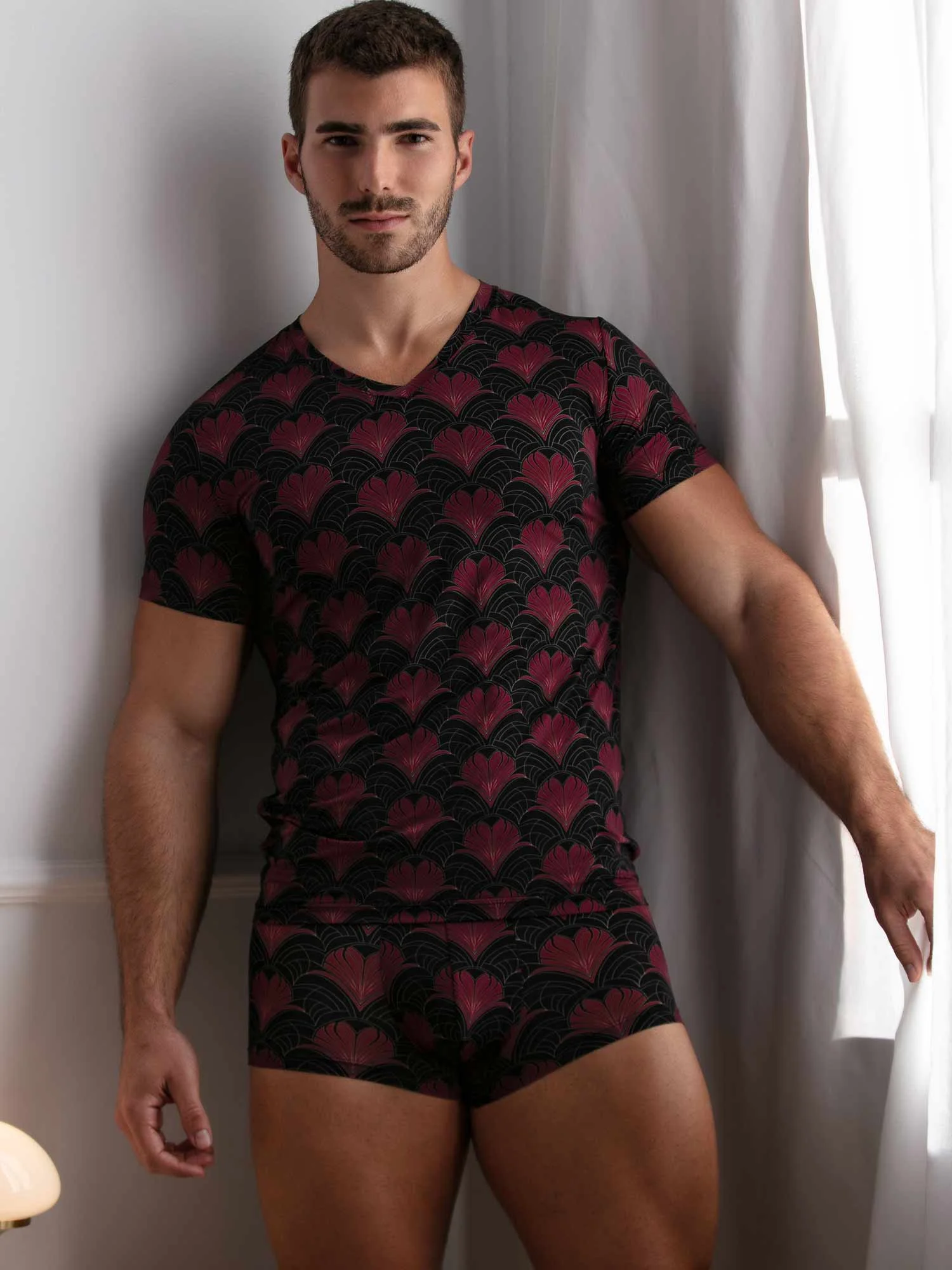 T-Shirt med V-udskæring - Carlyle 1