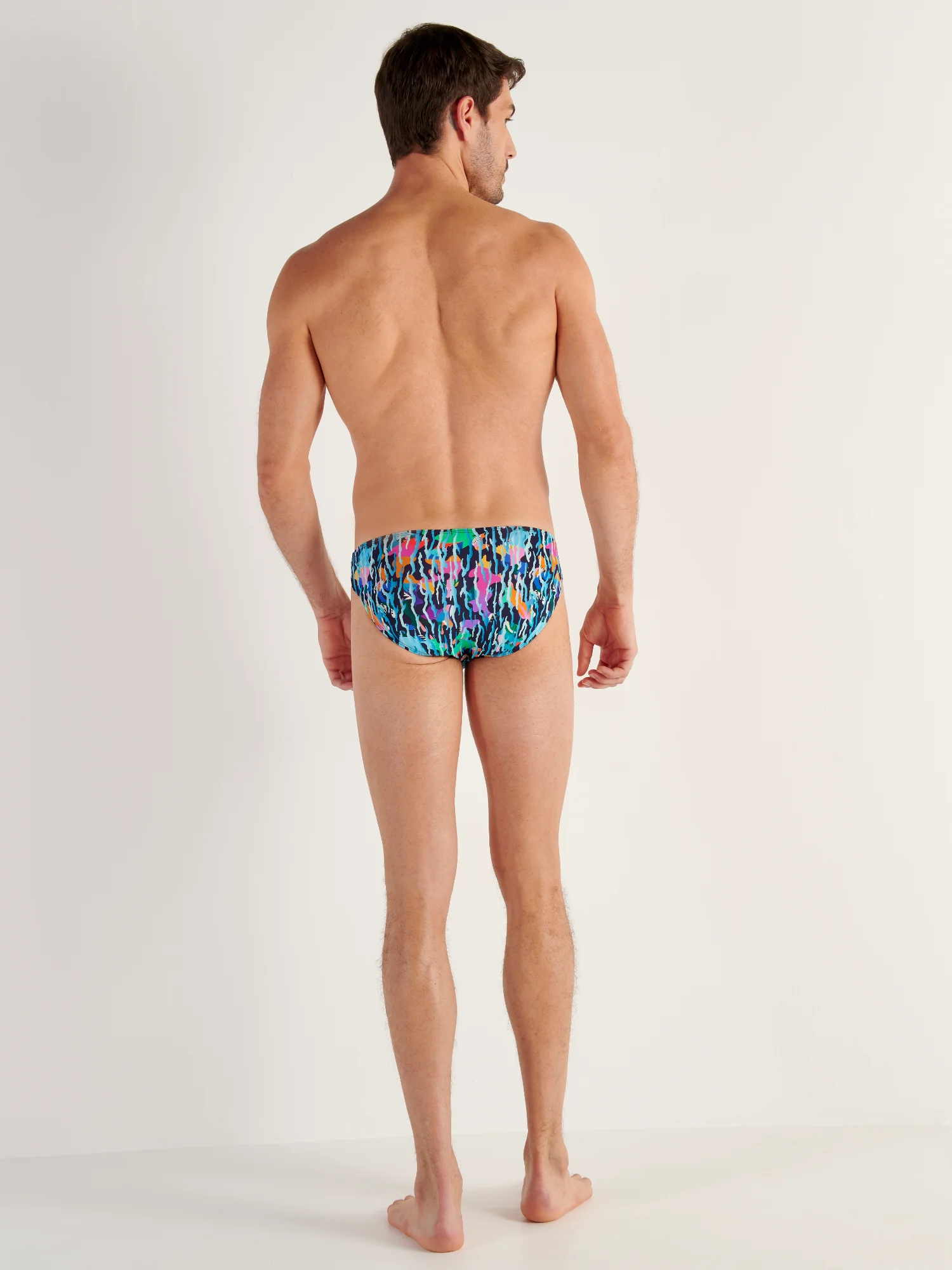 HOM Spring Summer 2026 40P0NB 403247 5