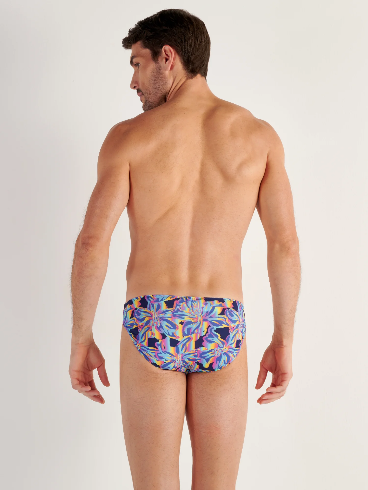 HOM Spring Summer 2026 40P0RA 403247 3