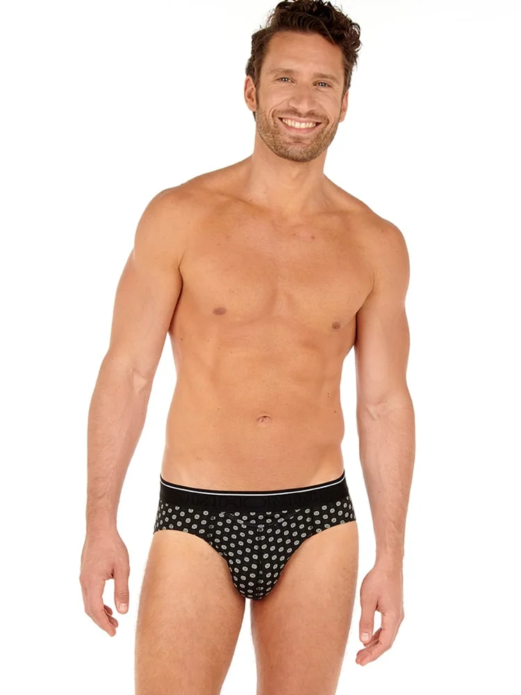2p Mini Briefs HO1 - Dominique 3