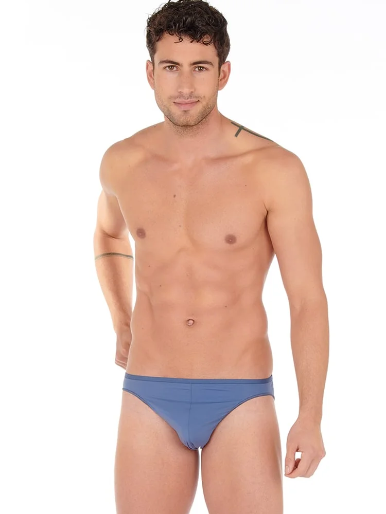Micro Briefs - Plumes 3