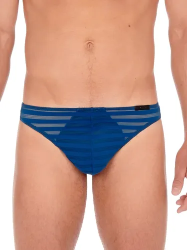 G-String - Bachelor 3